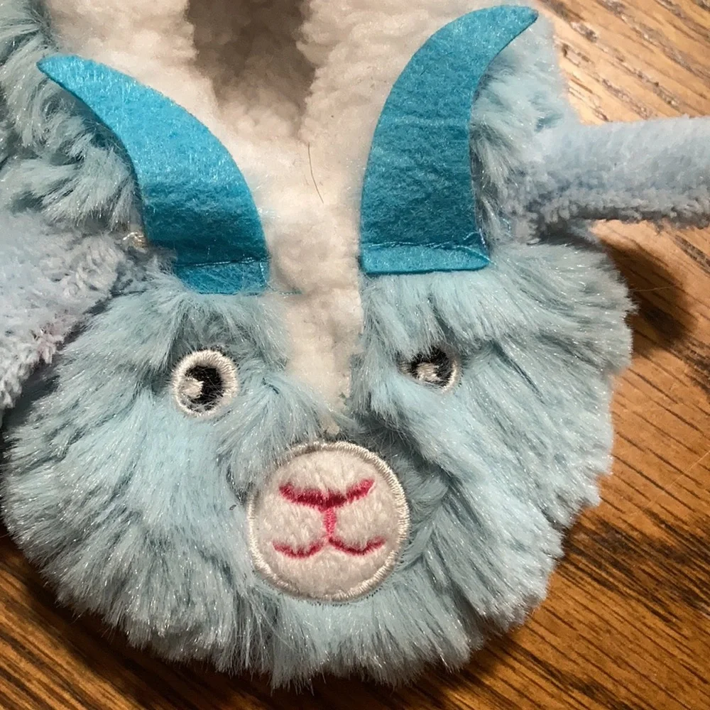 Snoozies‎ slippers goat 0-3 months